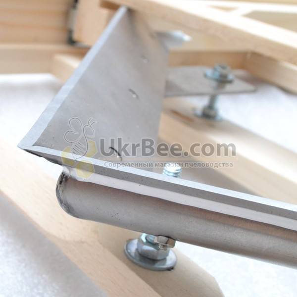 “Klin” Honeycomb Uncapping Tool