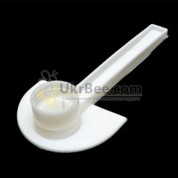 Semi-Circular Bee Waterer for Plastic Bottle