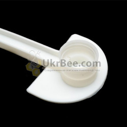 Semi-Circular Bee Waterer for Plastic Bottle