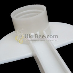 Semi-Circular Bee Waterer for Plastic Bottle