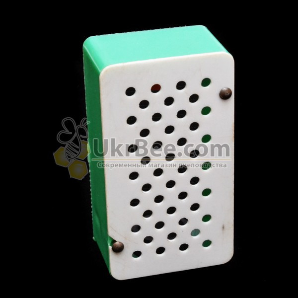 Zander Queen Isolation Cage