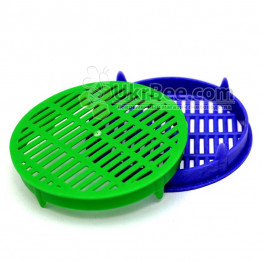 Queen Bee Introduction Cage Cap