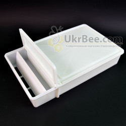 Plastic hive top feeder, 2 L