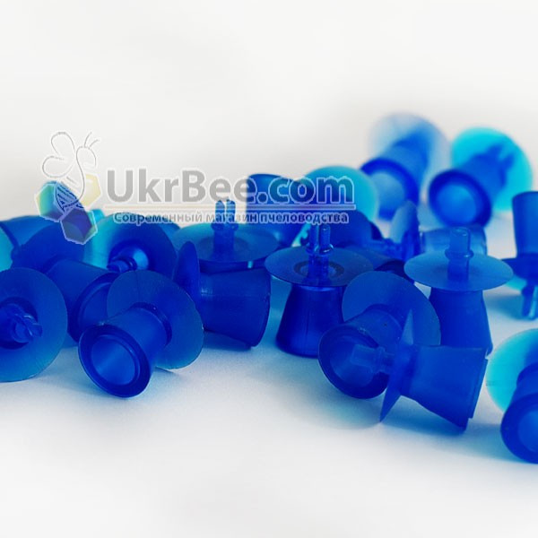 Queen Cell Cups with Stem "Blue Cup"