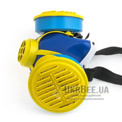 Respirator with replaceable filters