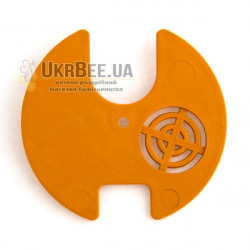 Round Hive Entrance Disc with Handle. Plastic Ø 80 mm
