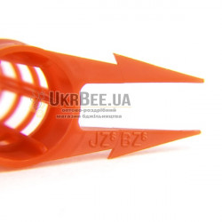 Queen Cell Protector Cap No. 2 JZ-BZ USA (with one side lug)