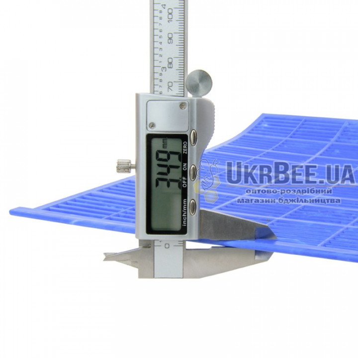 Queen Excluder for Horizontal Hive