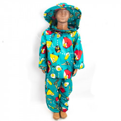 Children’s beekeeping suit with round hat.