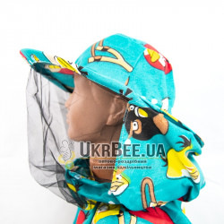 Children’s beekeeping suit with round hat.