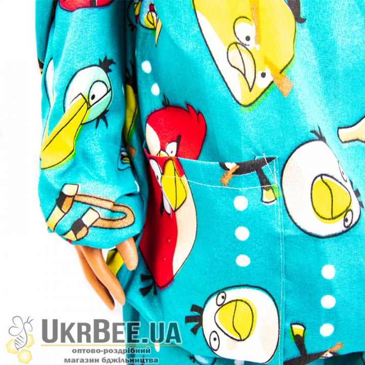 Children’s beekeeping suit with round hat.