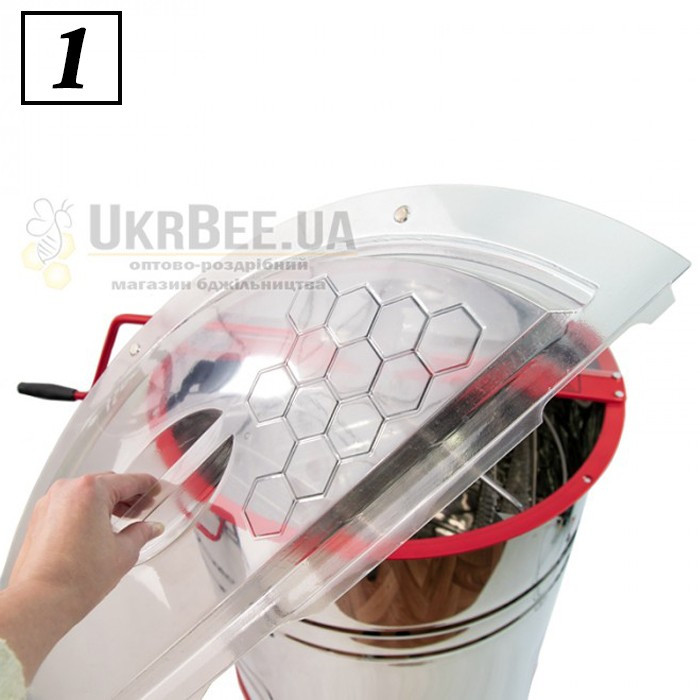 Plastic honey extractor lid with magnets