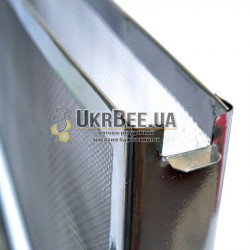 Ruta Queen Isolator (one-frame)