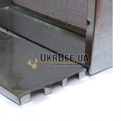 Ruta Isolator (3-frame)