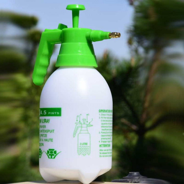 “Rosinka” Sprayer with Pump, 2 L
