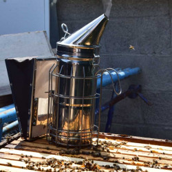 Stainless Steel Bee Smoker with Burn Protection (leather bellows)